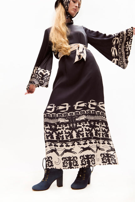 Dragon Horse Belted Kaftan