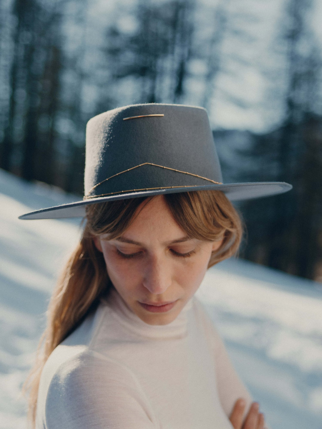 100% Wool Gold Trim Detail Hat - Grey